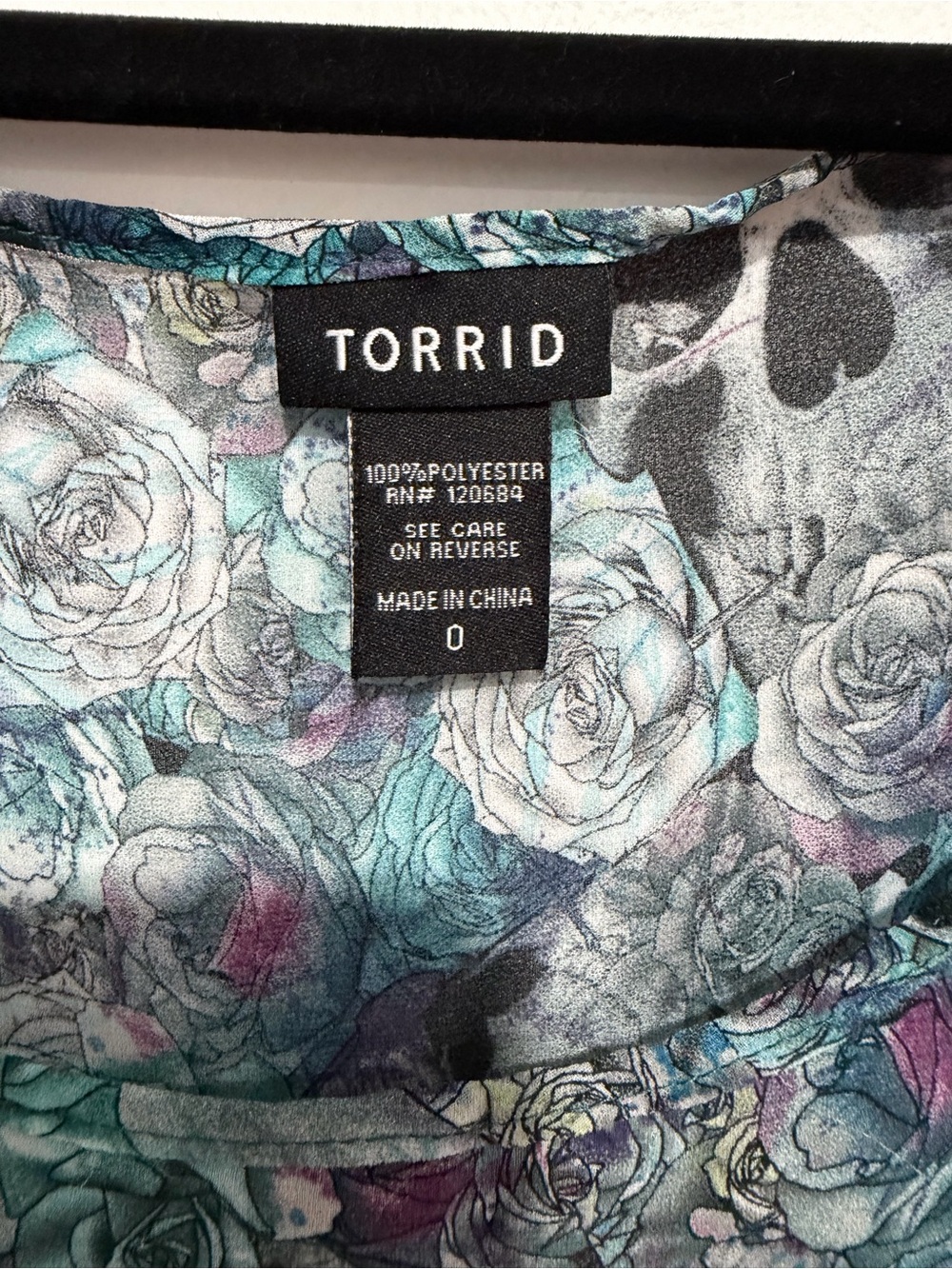 torrid Teal Multi Floral & Skull Scoop Tank Size Large - Picture 4 of 5